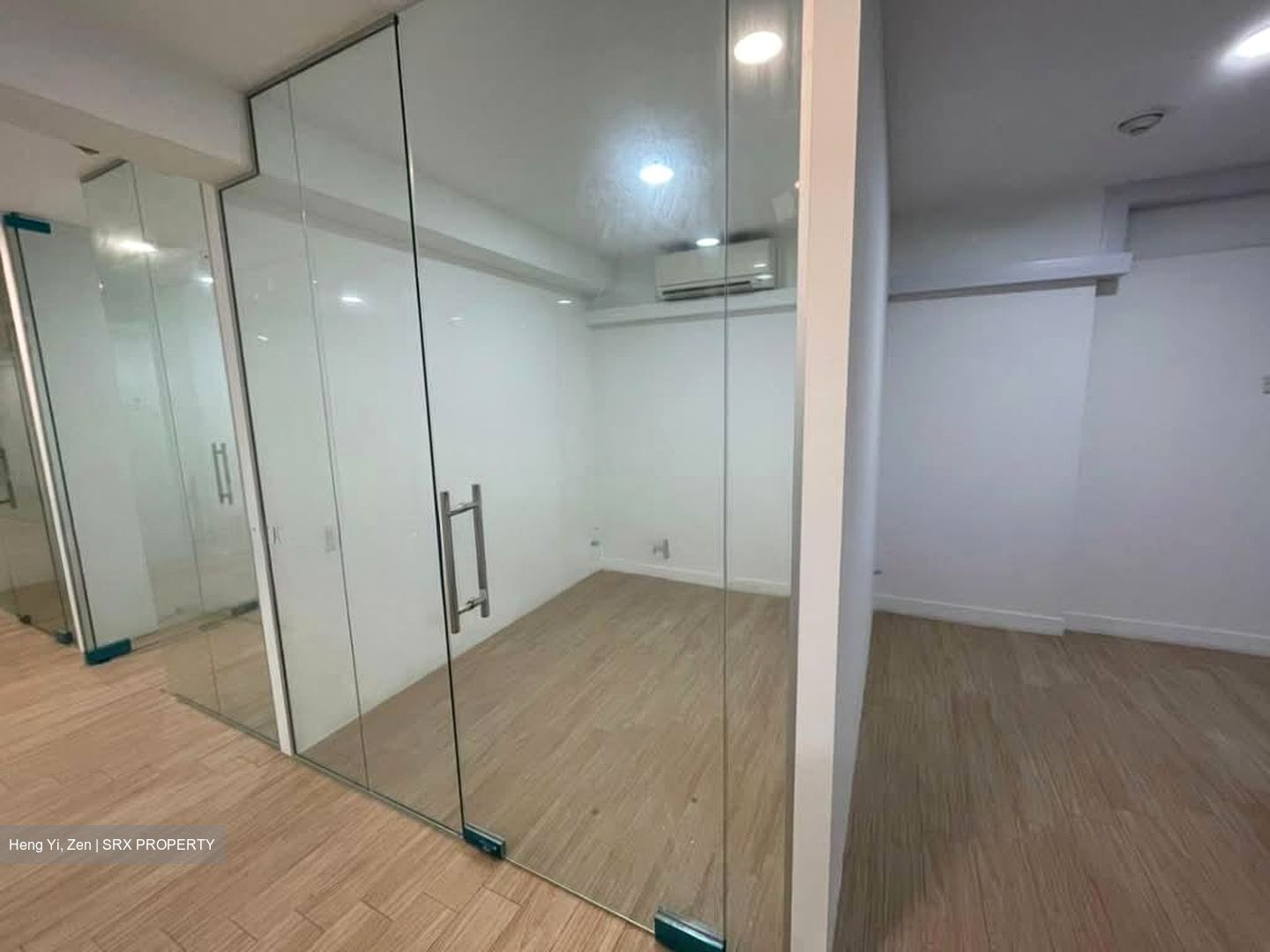Amoy Street (D1), Office #596883841
